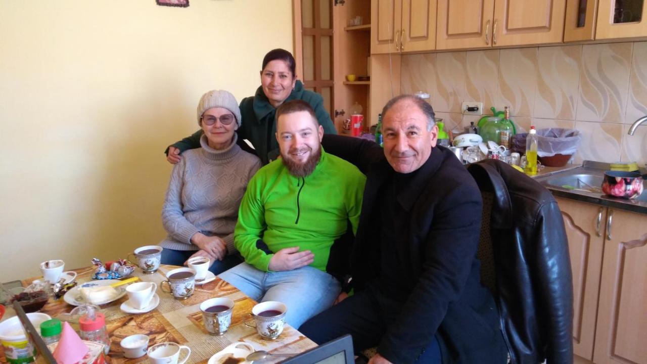 Homestay The *